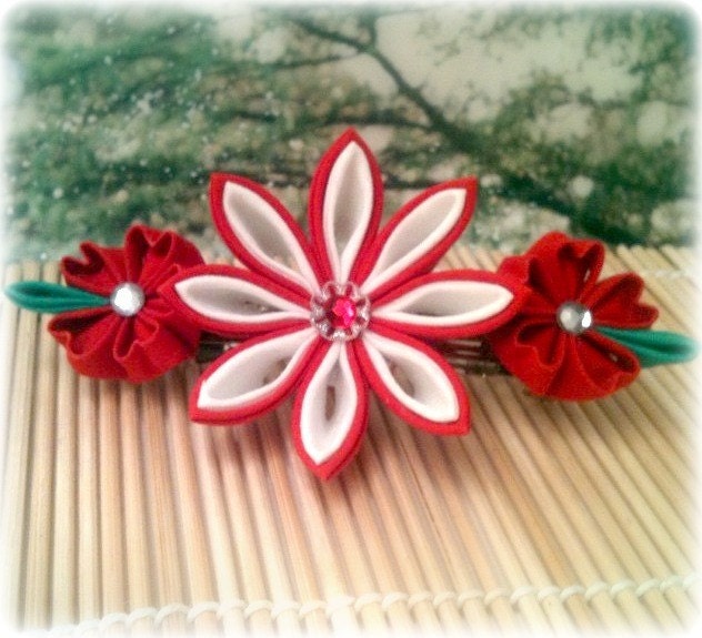 Red Innocence Japanese Kanzashi Barrette