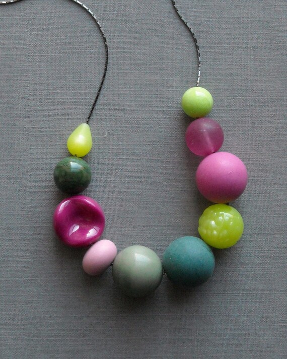 cyclamen necklace - vintage lucite and gunmetal