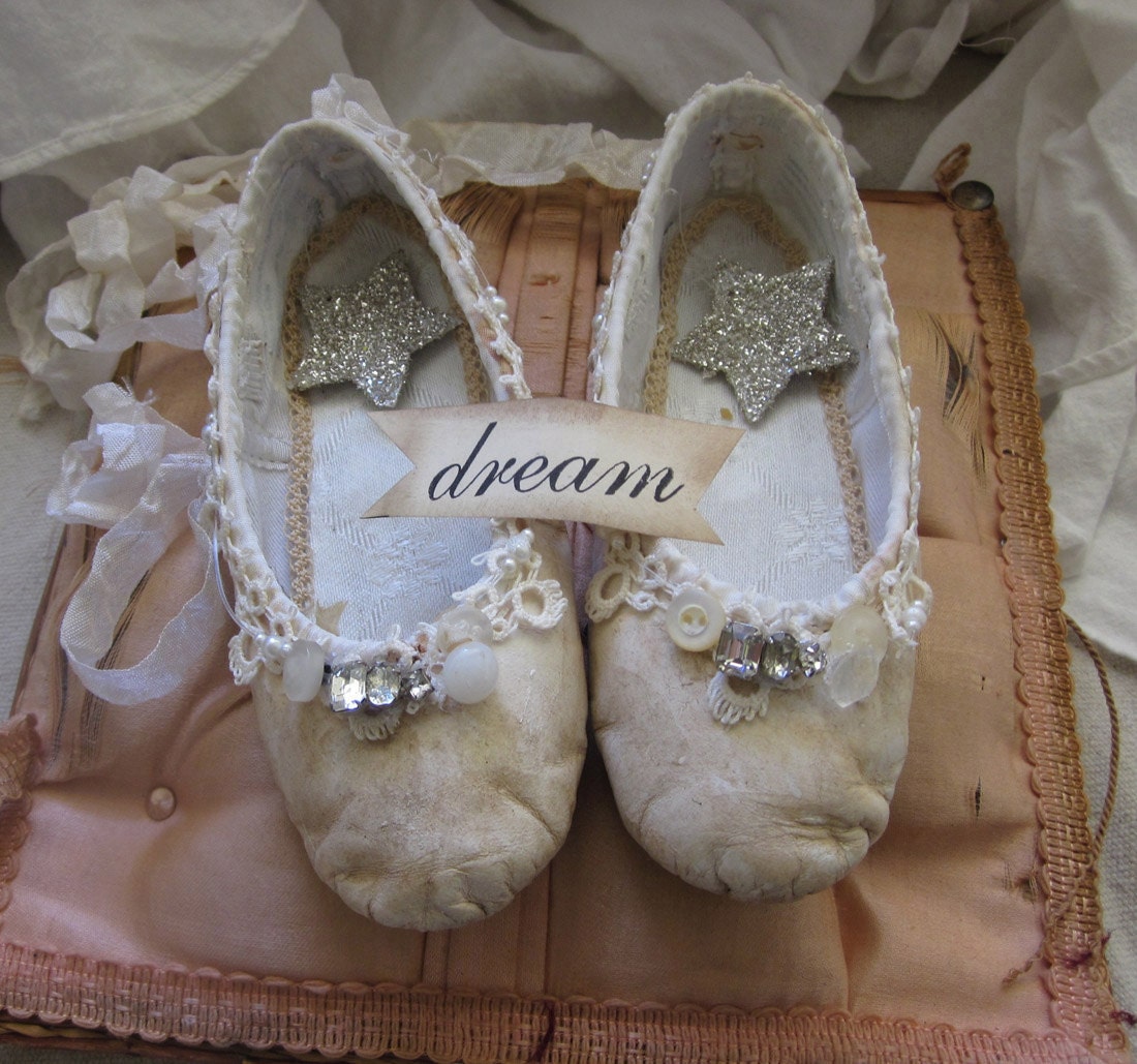 Tutorial - Altered Ballet Slippers
