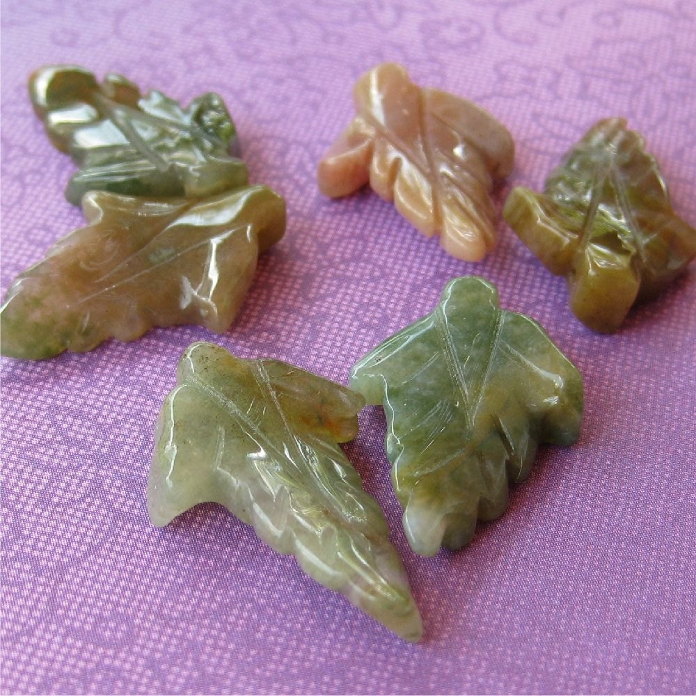 Moss agate leaves bead stone pendant