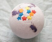 Oatmeal Milk and Honey Moisturizing Bath BombOne Handmade Bath Bomb Bath Fizzy Scented Bath