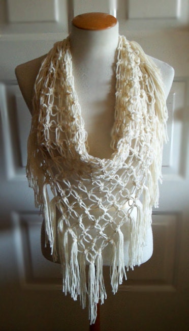 Triangle Fringe Scarf -Bone White