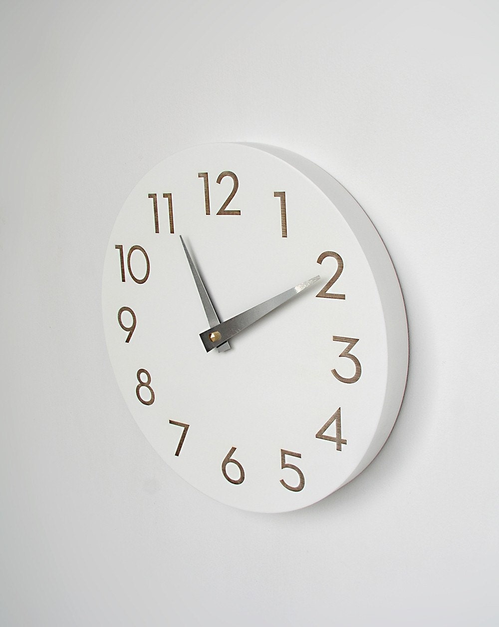 modern numbers clock simple white