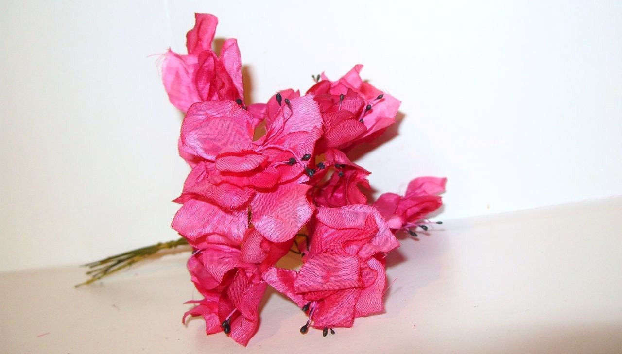 Hot Pink Vintage 1950's Millinery Hat Flowers Black Stamen