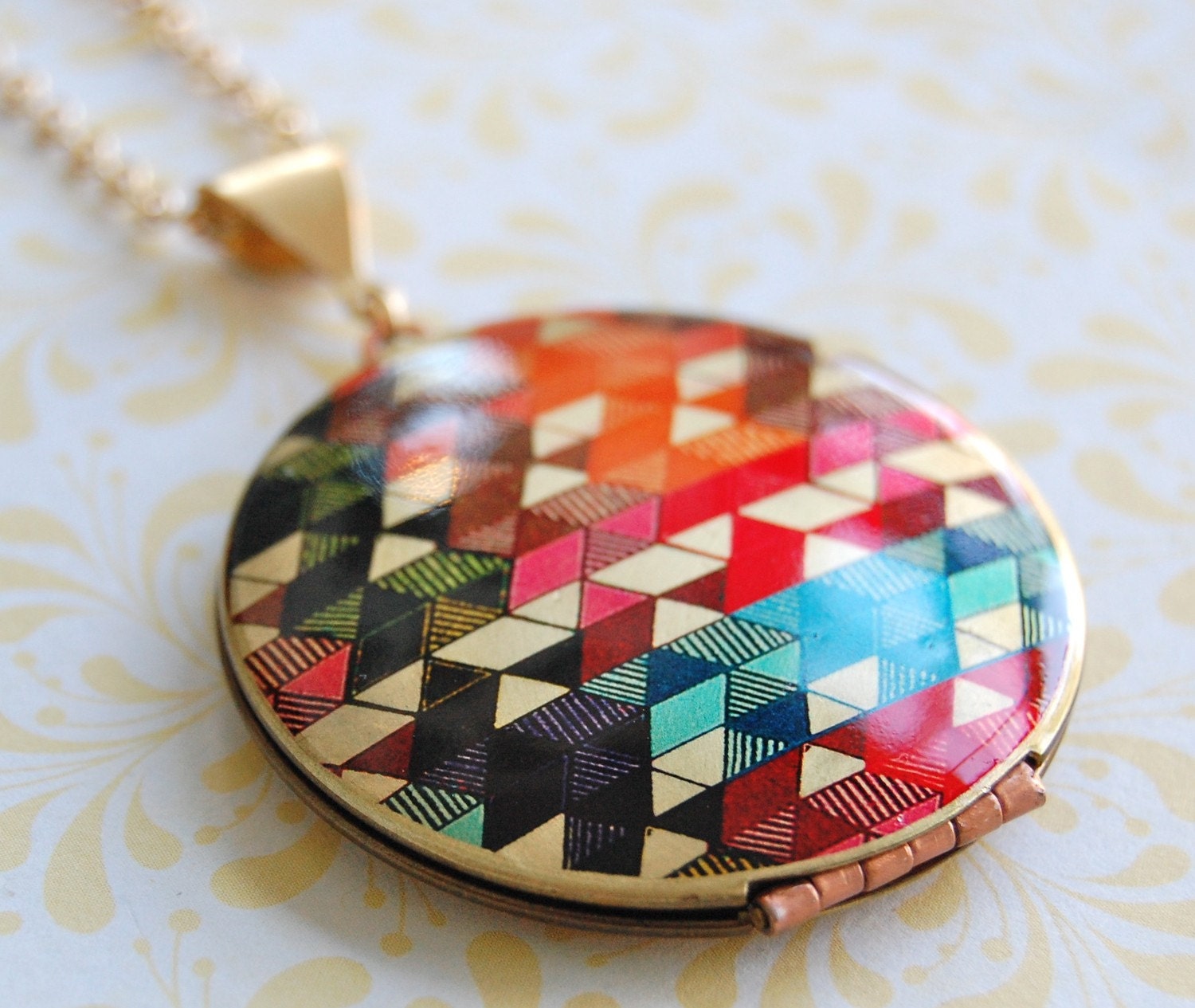 The Color Study II Locket - Vintage - Verabel FOX Collaboration
