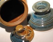 Stoneware Pottery  vinegar crock in Joe's Blues to craft your own vinegar