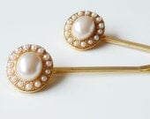 Elegant Hair Pins with Pearls