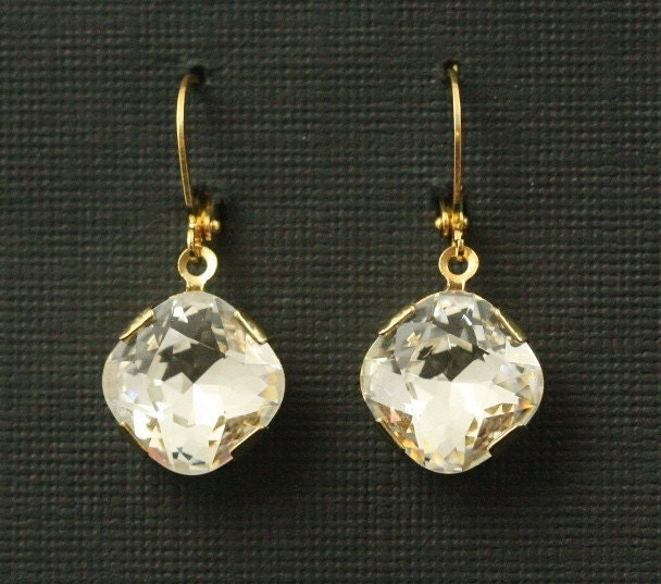 Gold Rhinestone Earrings -- Swarovski Crystals set in Gold, Rounded Diamond, Dangle Earrings -- SPARKLE