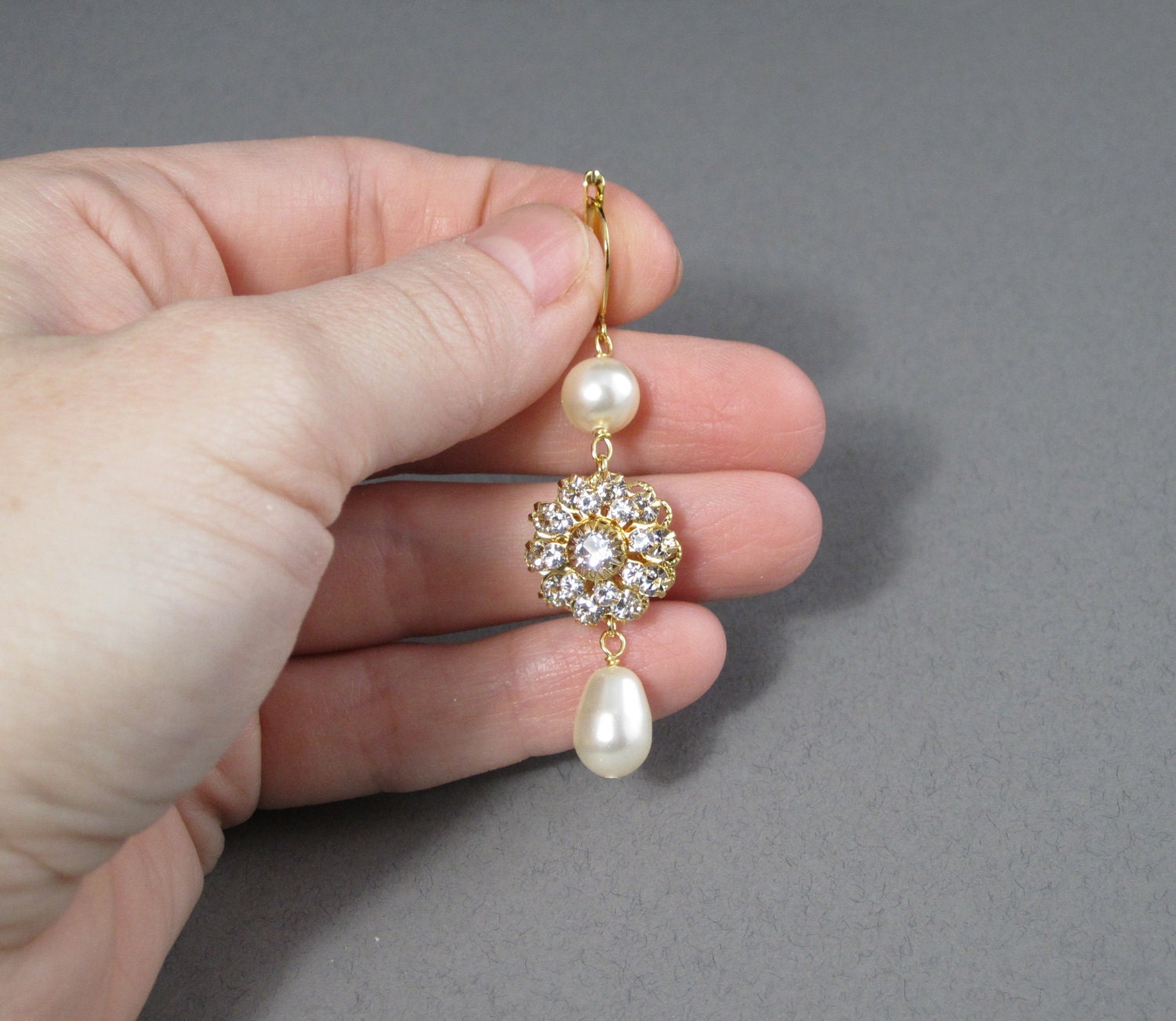 Gold Vintage Bridal Earrings -- Rhinestone Pearl Bridal Jewelry, Gold, Wedding Jewelry, Long Bridal Earrings -- VINTAGE GLAMOUR LONG