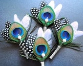 4 peacock themed wedding flowers groomsmen peacock boutineer feather wedding pin peacock feather pin peacock boutonniere