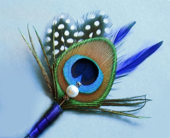 Blue wedding flowers feathers peacock wedding boutineer royal blue boutonniere groomsmen boutineer men lapel pin cobalt blue boutineer pin