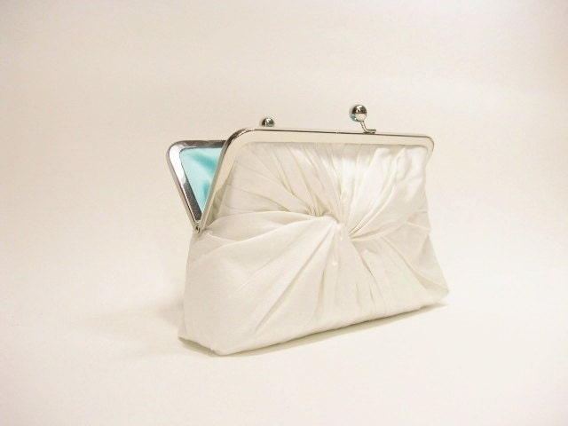 Wedding Clutch - The Love-Knot Clutch in Ivory Dupioni silk, Wedding Purse, Bride's Bag, Bridesmaids Clutch