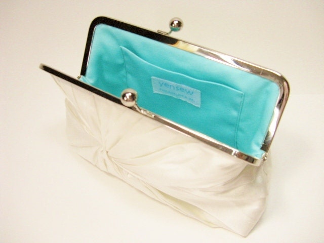 Wedding Clutch - The Love-Knot Clutch in Ivory Dupioni silk, Wedding Purse, Bride's Bag, Bridesmaids Clutch