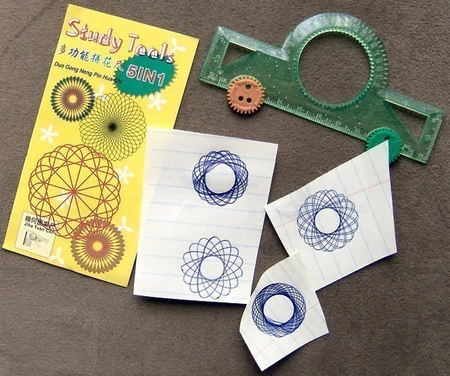 TWO 1970s Spirograph Toys VERY GROOVY Spyrograph