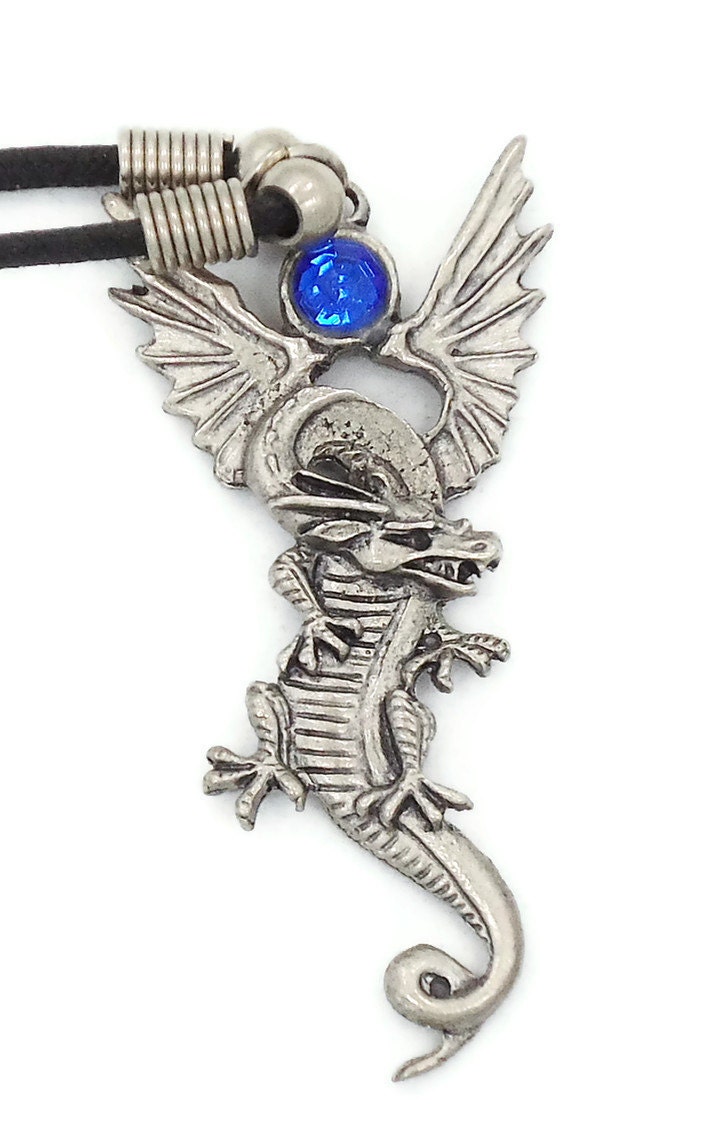 Vintage Dragon Pendant Necklace - Gothic Fantasy 1980s - Unisex- InVintageHeaven