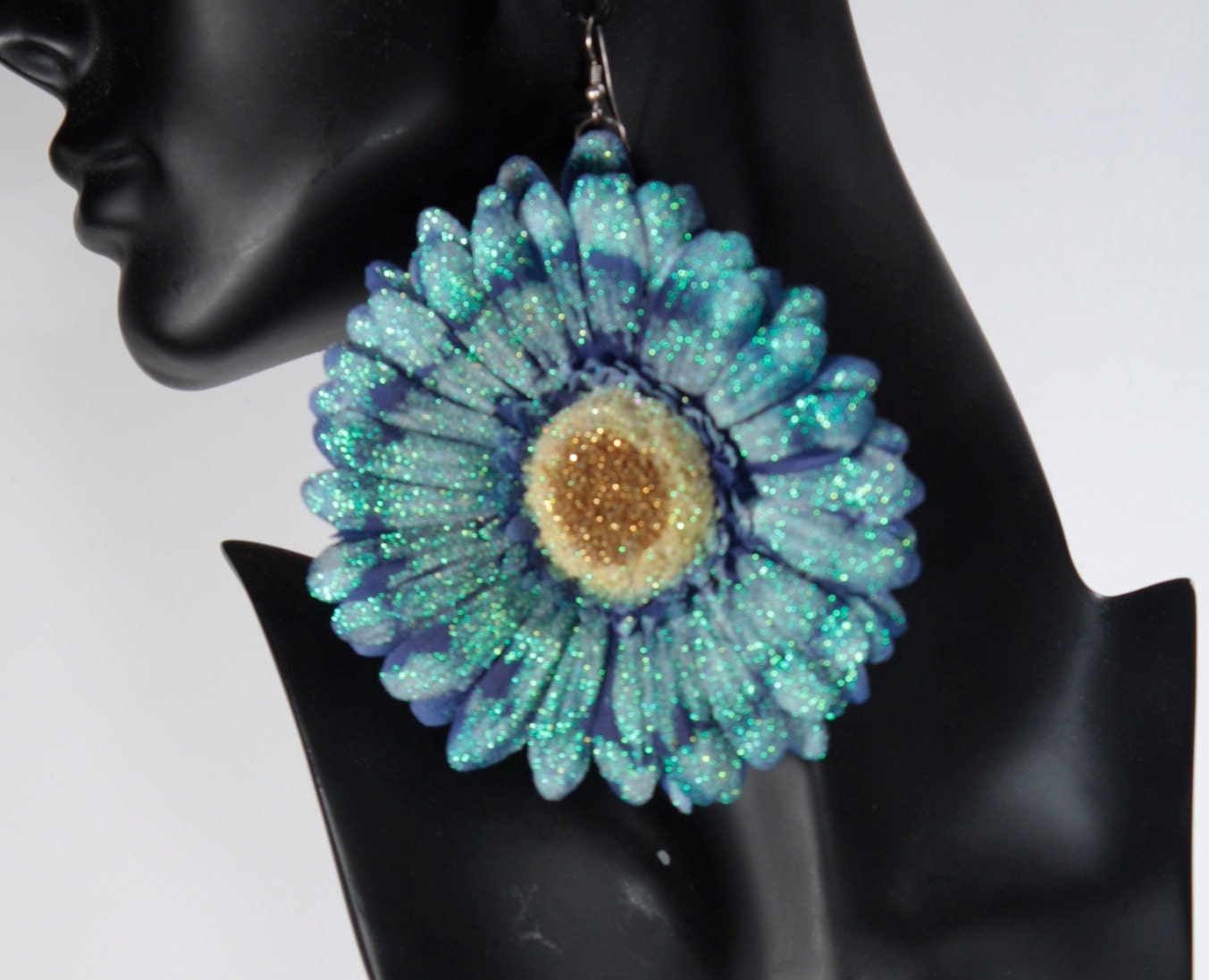 Hippie blue glitter large daisy earrings