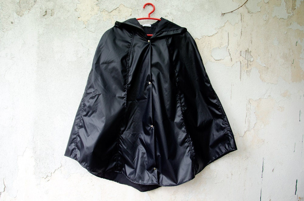 Black Raincoat Waterproof Cape Vintage Inspired - karmologyclinic