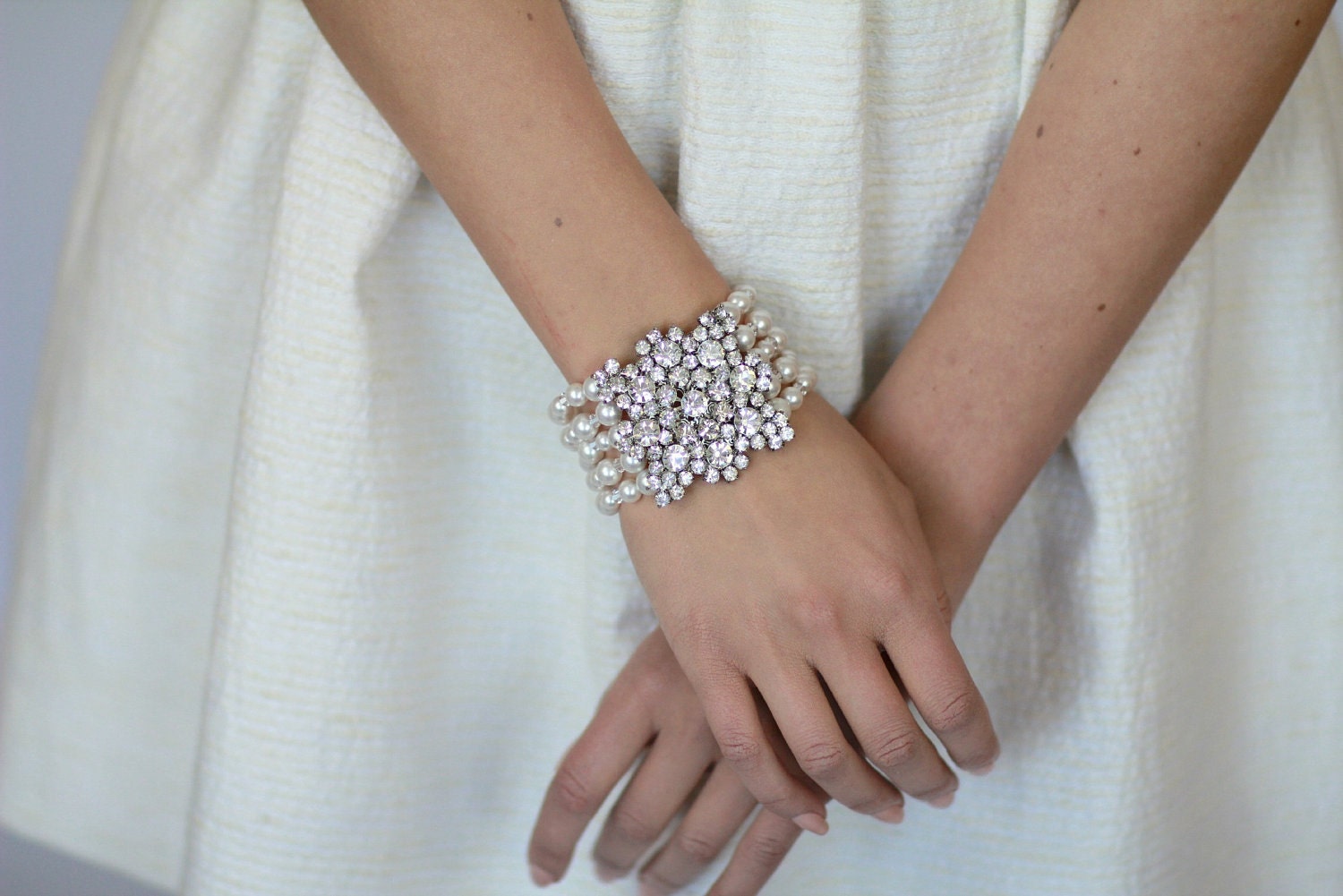 Bridal bracelet. Vintage style bridal crystal pearl wedding cuff brooch bracelet, wedding jewelry , pearl vintage bracelet- Style 352