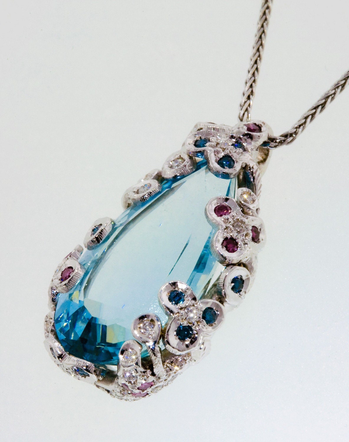 Pendant  Flower Teardrop shaped