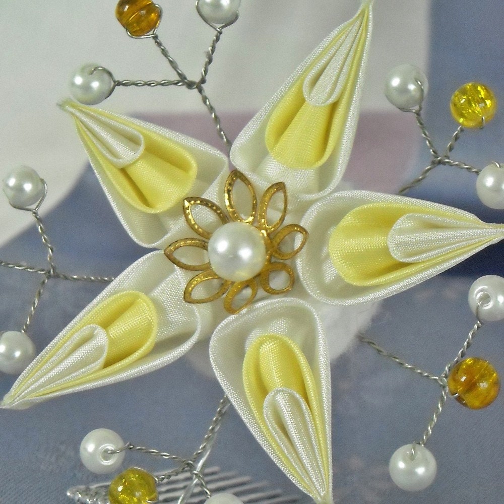 White and Yellow Wedding Kanzashi, Bridal Hair accessory, Wedding Hair Flower