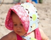 APPLES & PEARS and you pick other side, reversible bonnet from Bella Sol Bebe