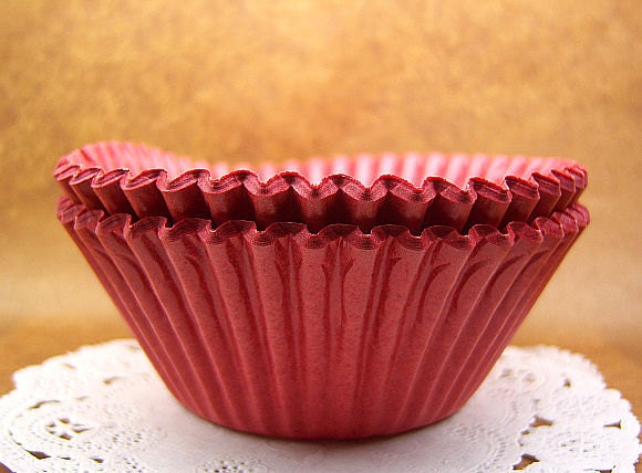Cute Berries 2-inch cupcake cups (set of 25)