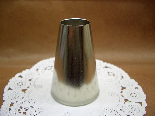 Cute Jumbo ROUND Icing Nozzle/Pastry Tip