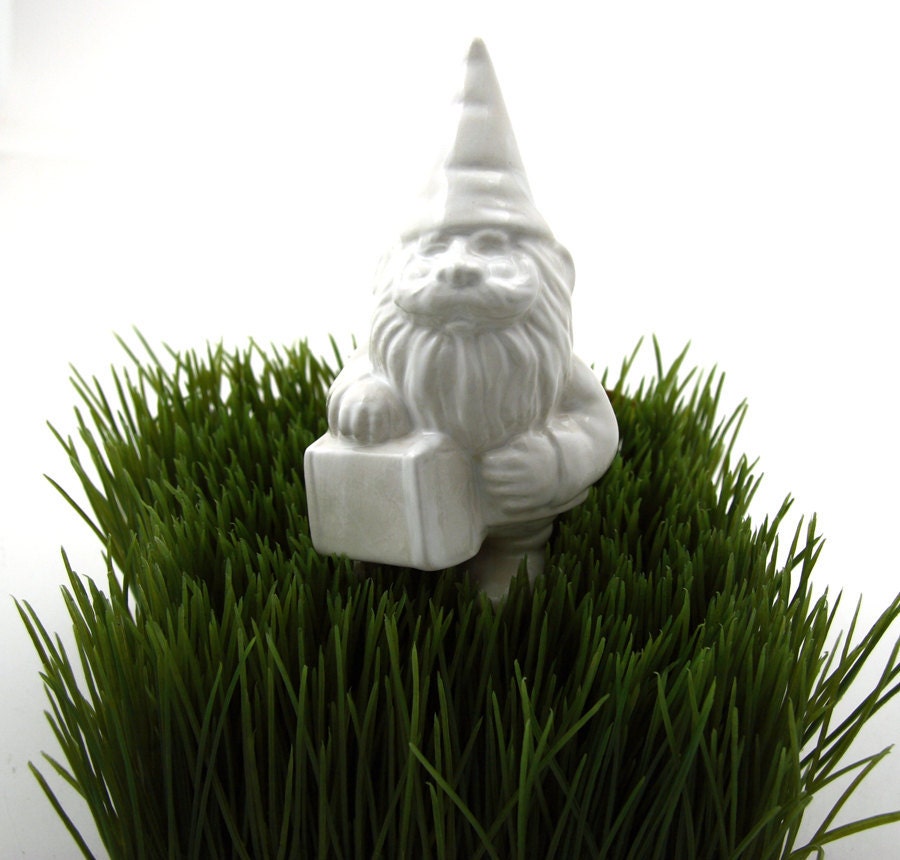 White Gnome Travels with Suitcase can be personalized