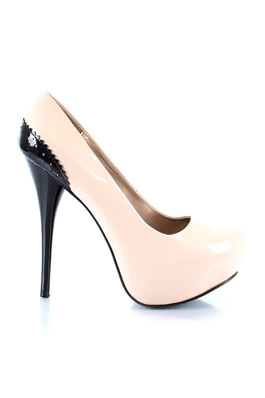 PRETTY PISTOLS - another color available