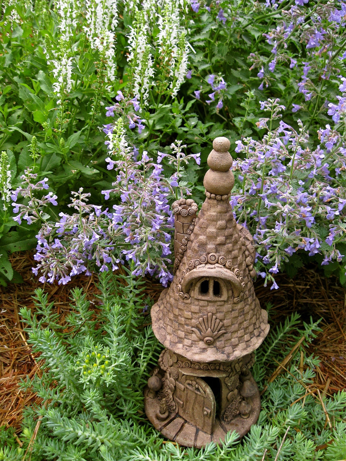 Jolly the Gnome Home