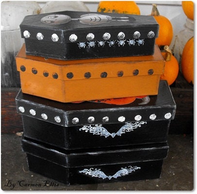 1 ooak paper mache coffin box monster hand painted