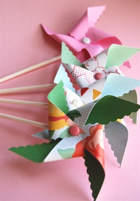 Shabby Chic Pinwheel Cupcake Toppers (12)