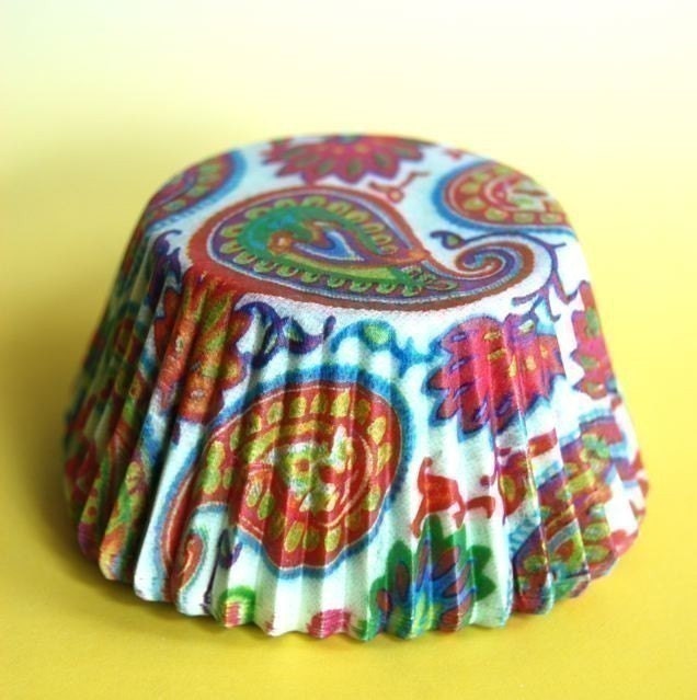 Hillary Paisley Designer Cupcake Liners (20)