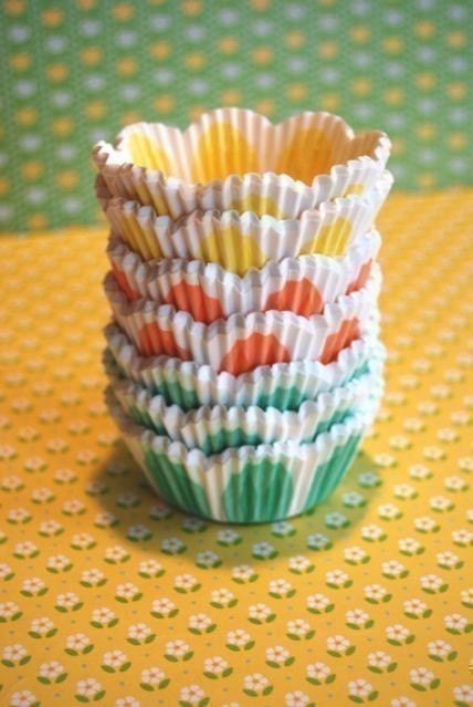 Assorted Pretty Pastel Tulip Cupcake Liners (75)