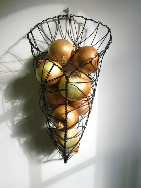 Wire Basket Wall Hanging Onion Basket