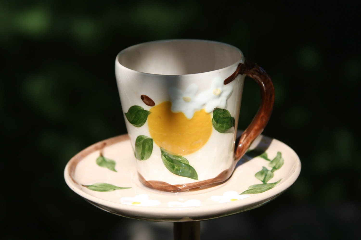 Upcycled Tea Cup Bird Feeder