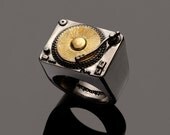 Turntable Ring