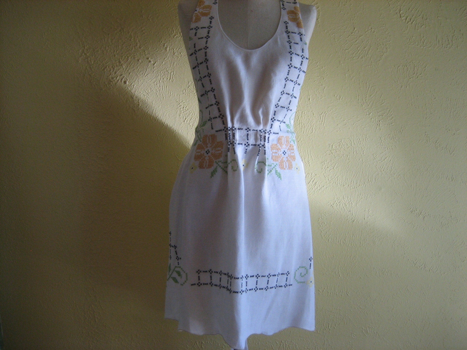 Full Length Maternity Apron Made From Vintage Tablecloth