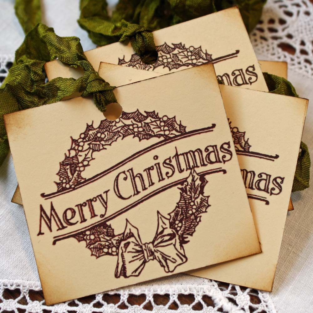 Christmas Hang Tag Vintage Inspired: Merry Christmas Wreath Gift Tag
