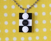 domino pendant