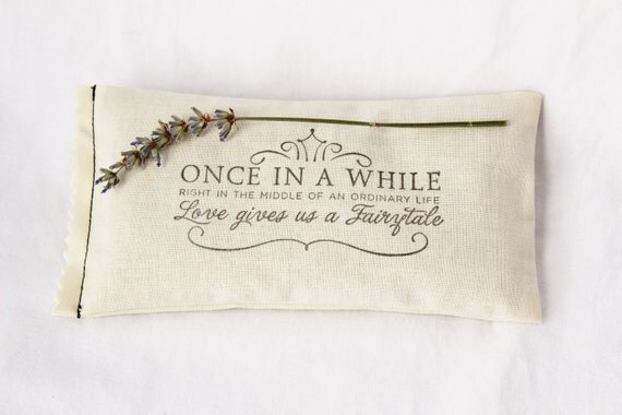 Lavender Sachet, Fairytale Wedding Favor, Cream Bridal Party Gift, Natural Aromatherapy