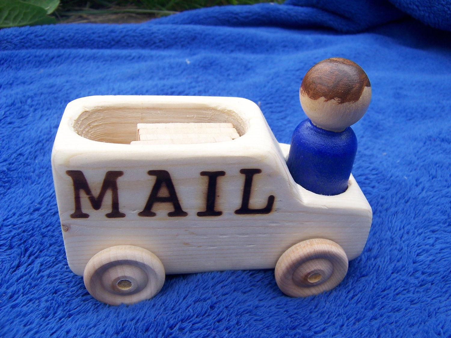Mail Truck