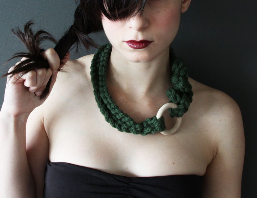 WOODS Neckpiece 1.0 in Fir