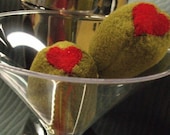 Olive Meowtini Cat Nip Toy