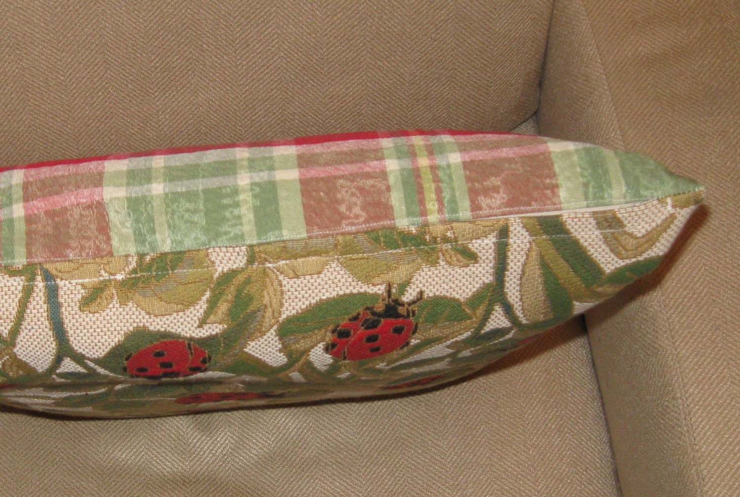 LADYBUG AND RED CHECK PILLOW 20X20