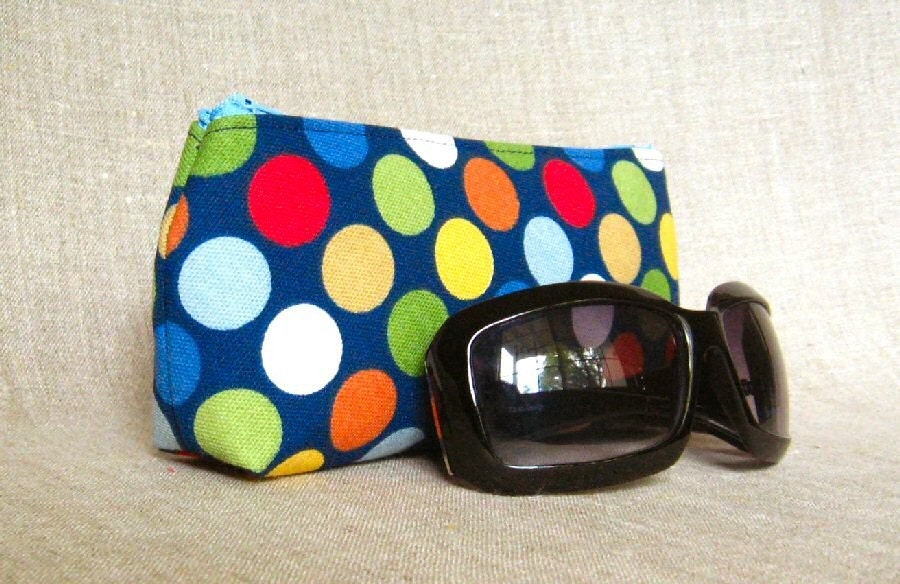 glasses case - navy dots