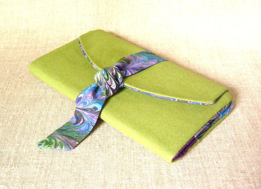 pocketbook - purple marble - apple green with purple book marble print lining