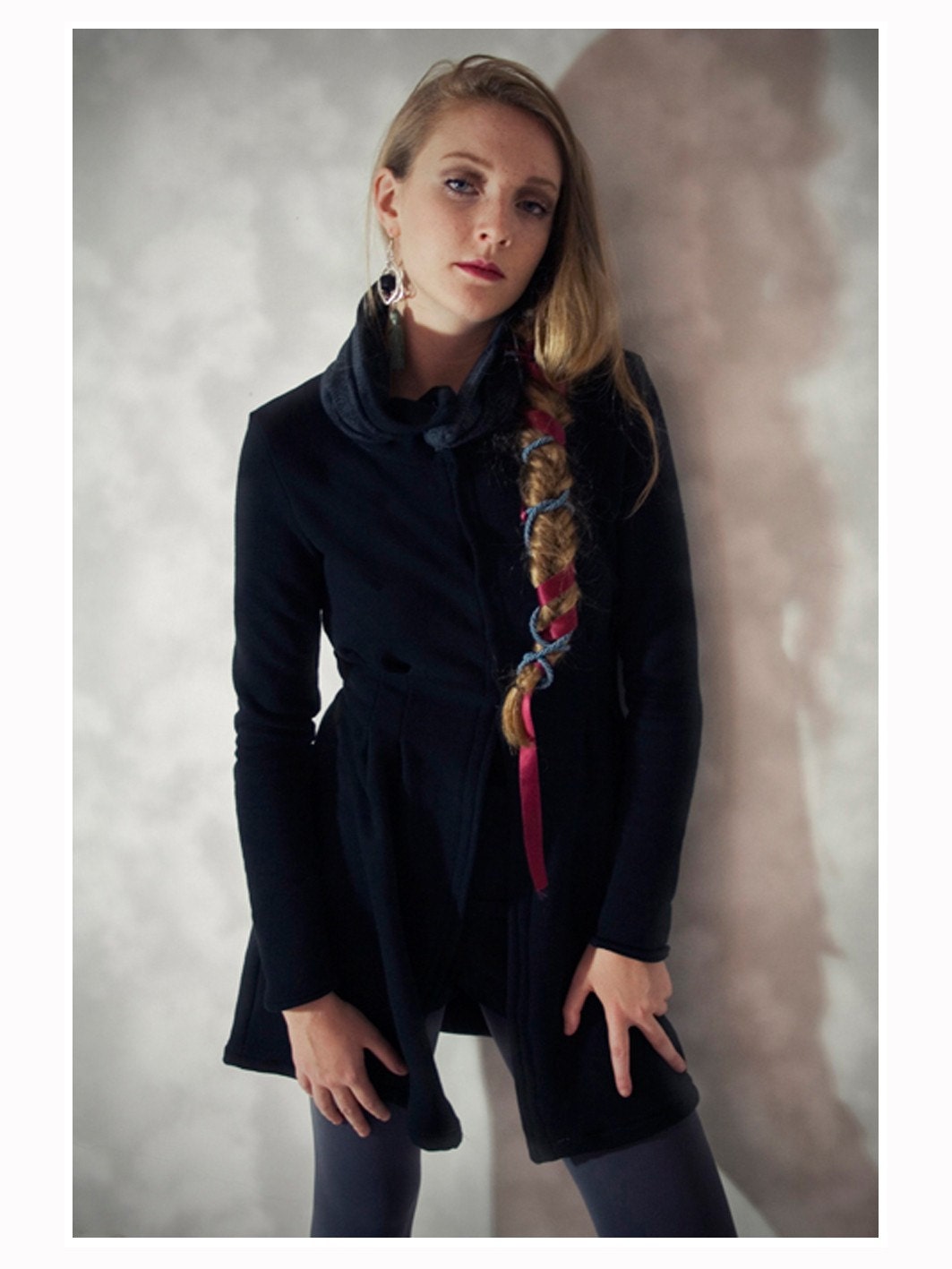 Black coat in cotton fleece with snow flake blue print and high neck - sweatshirt