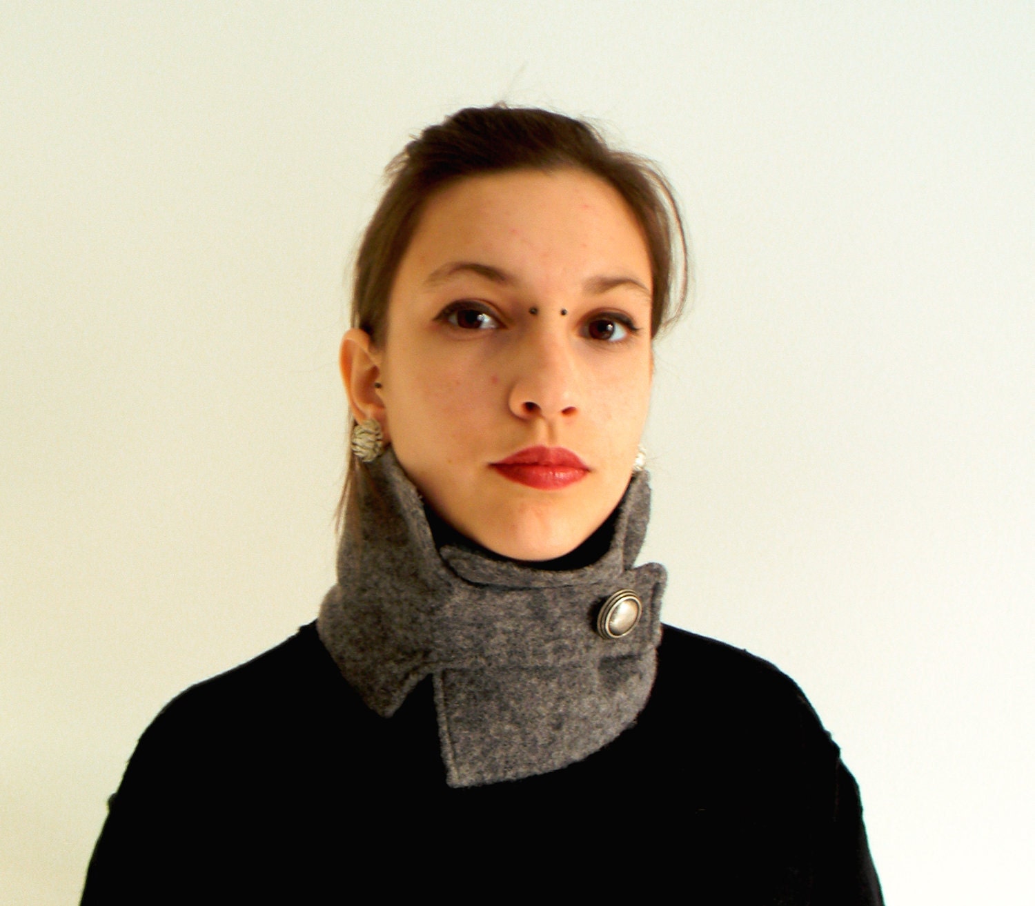 Gray wool cowl, french printed cotton lining