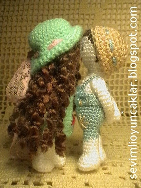 Amigurumi Valentine Dolls Pattern